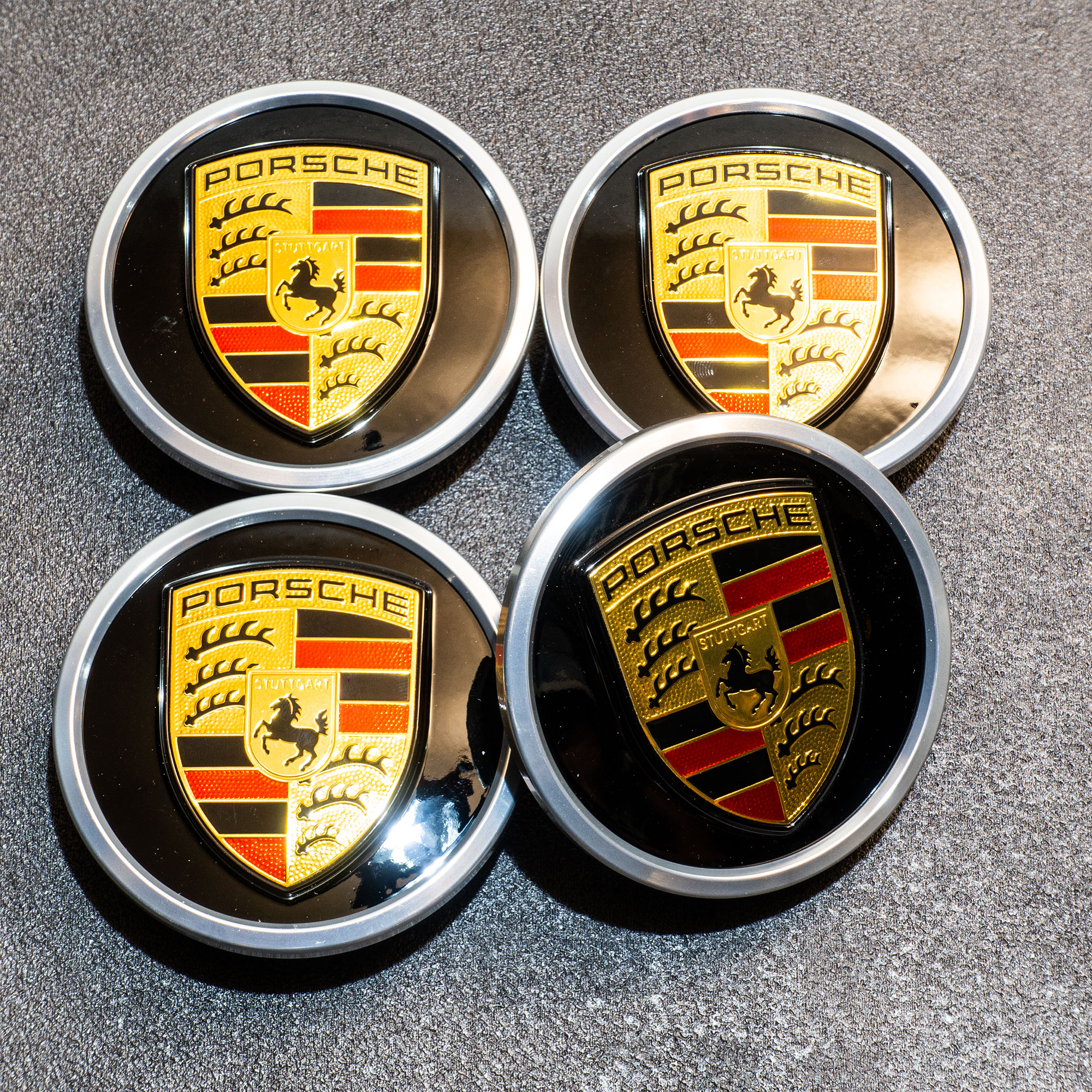 4x original Porsche hub caps rim caps black high-gloss 9J1601151C041 NEW