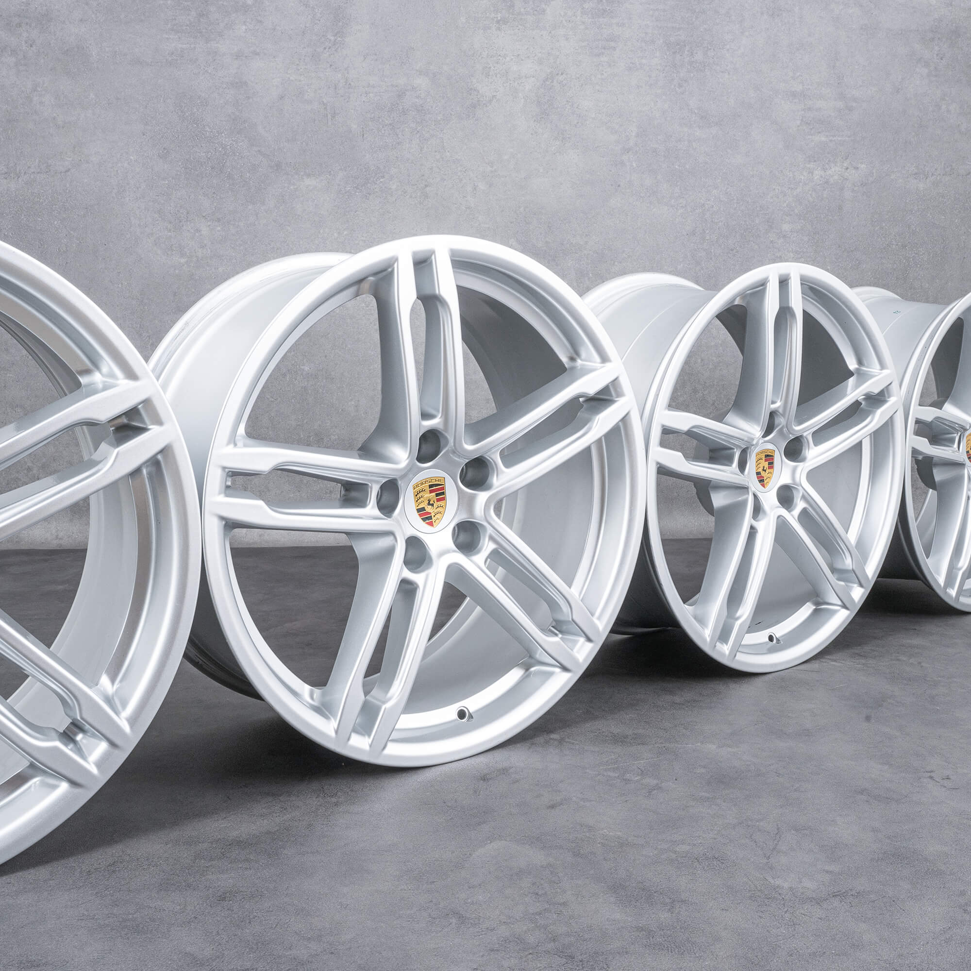 Original Porsche 19 Zoll Felgen Macan 95B III & II 95B601025DE 8 