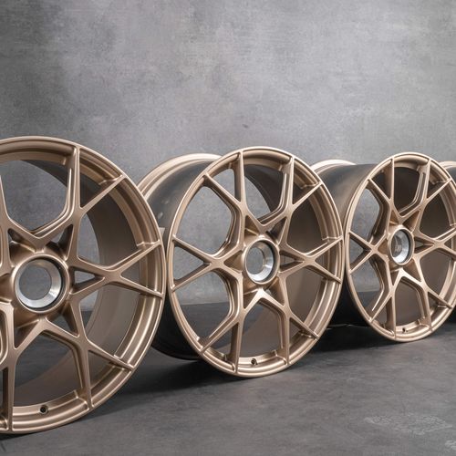 Original Porsche GT4 RS 982 718 Cayman 20 inch rims 9GT601025E